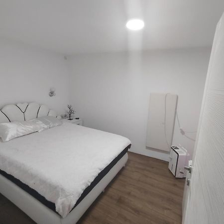 NiBilja'S House公寓 外观 照片
