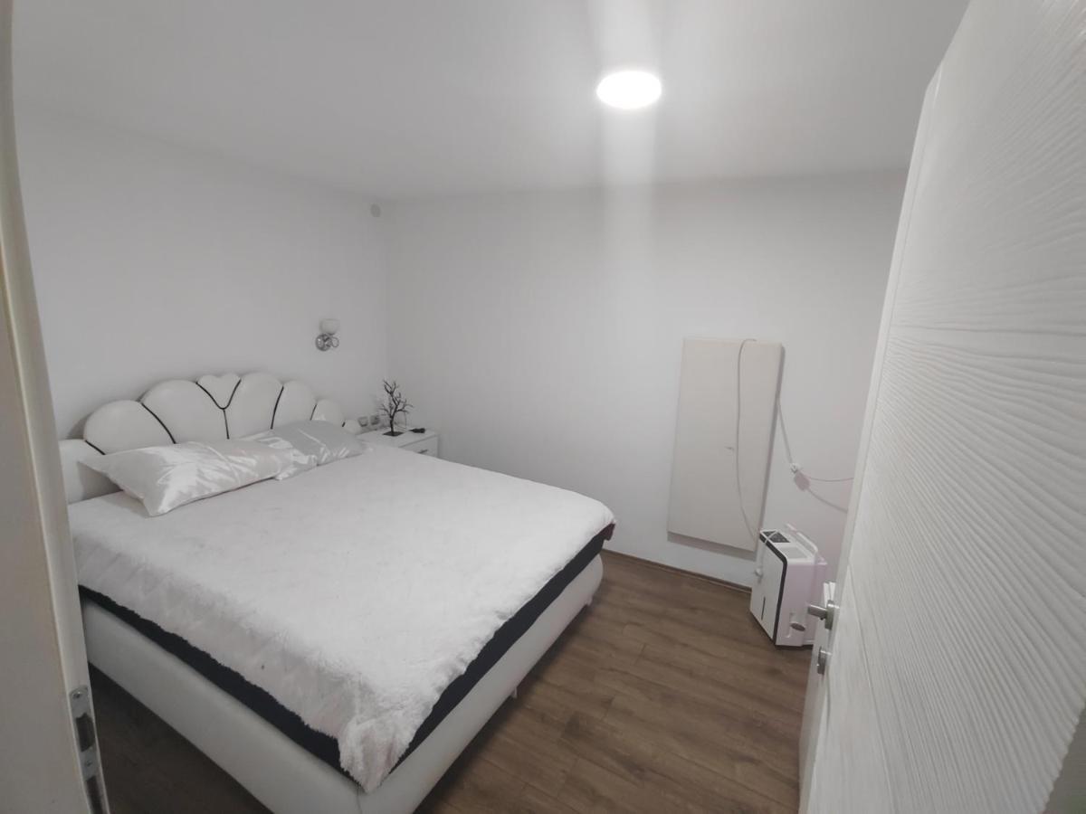 NiBilja'S House公寓 外观 照片